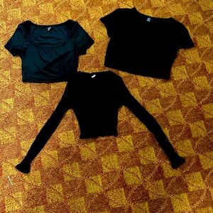 Women’s Black SHEIN shirt bundle